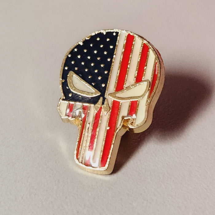 Stars and Stripes Patriotic Skull Pin (Gold Plated)