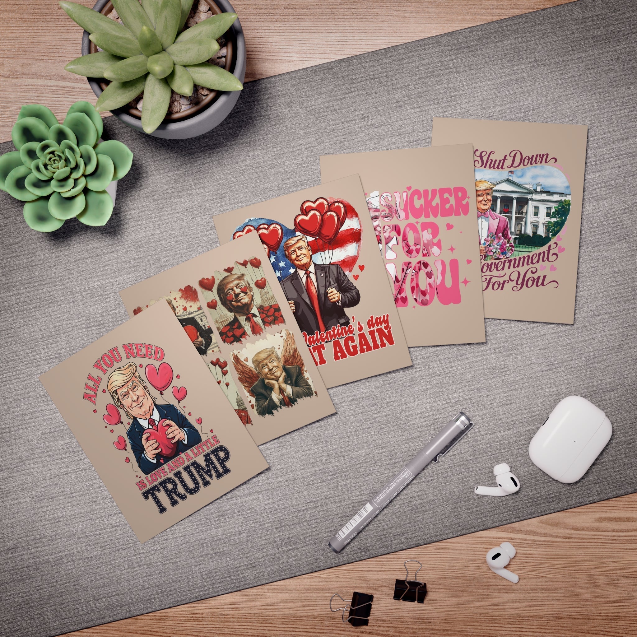 Trump Valentine Greeting Cards 5 Pack - w/envelopes - PatriotDepot.com